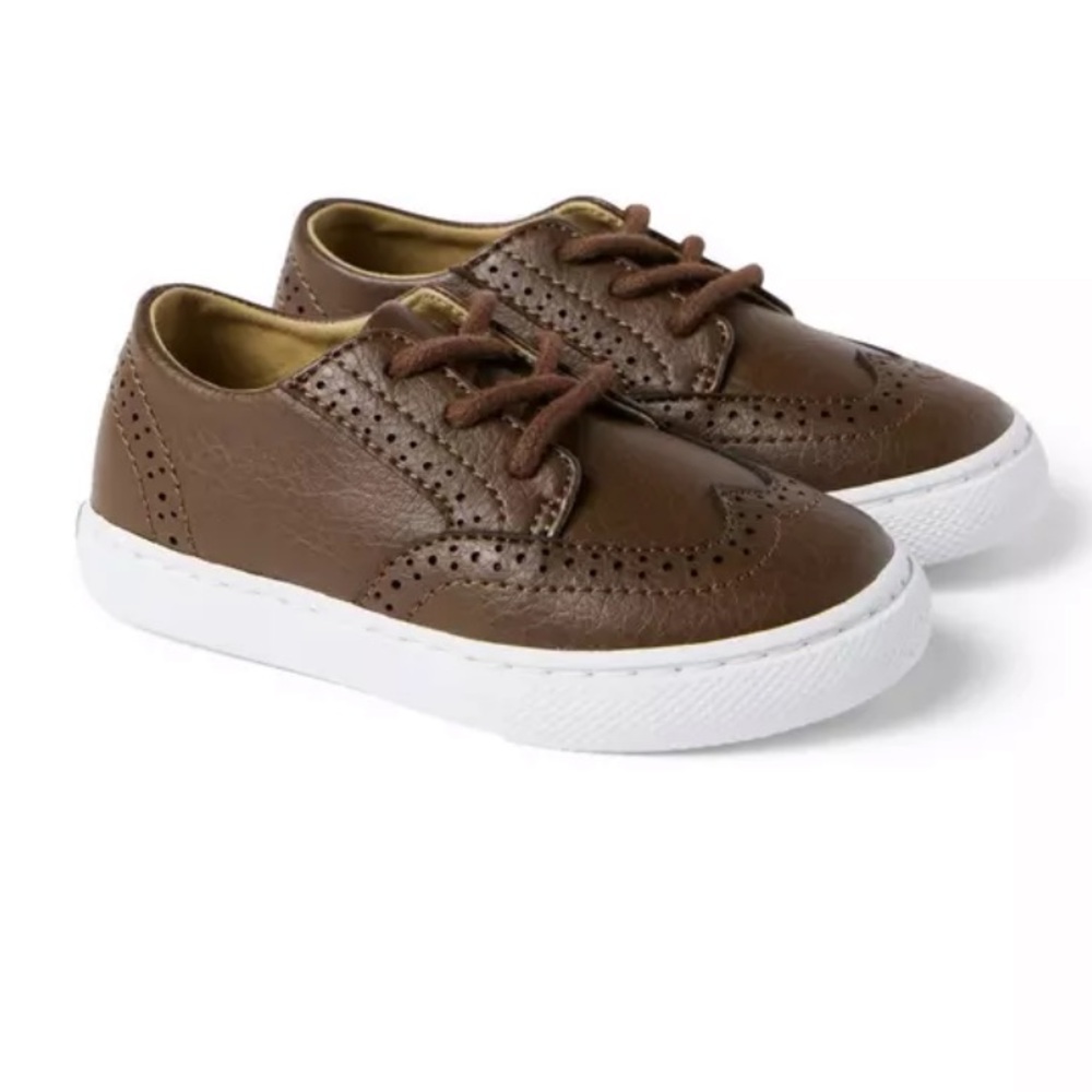 NWT Janie and Jack Brown wingtip dress sneakers